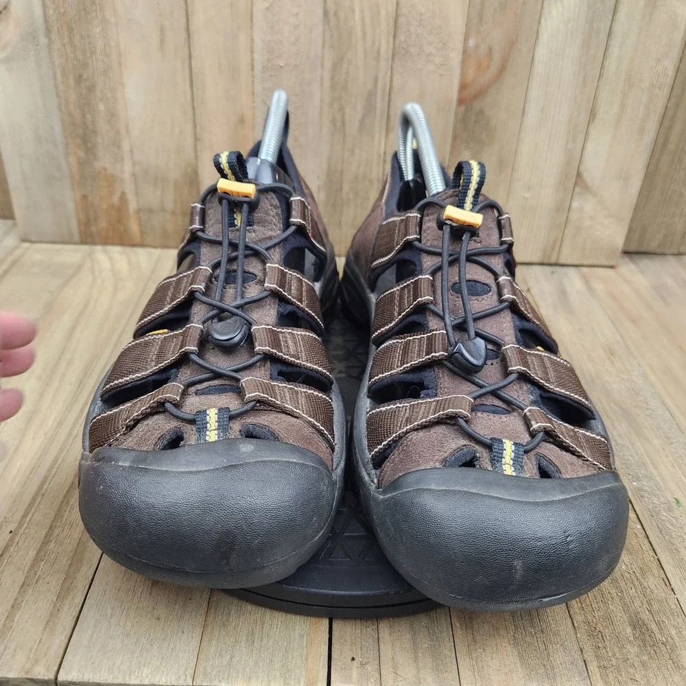 Keen Newport H2 Hiking Sport Sandals Mens Size 11 EU 44.5 Brown Waterproof
